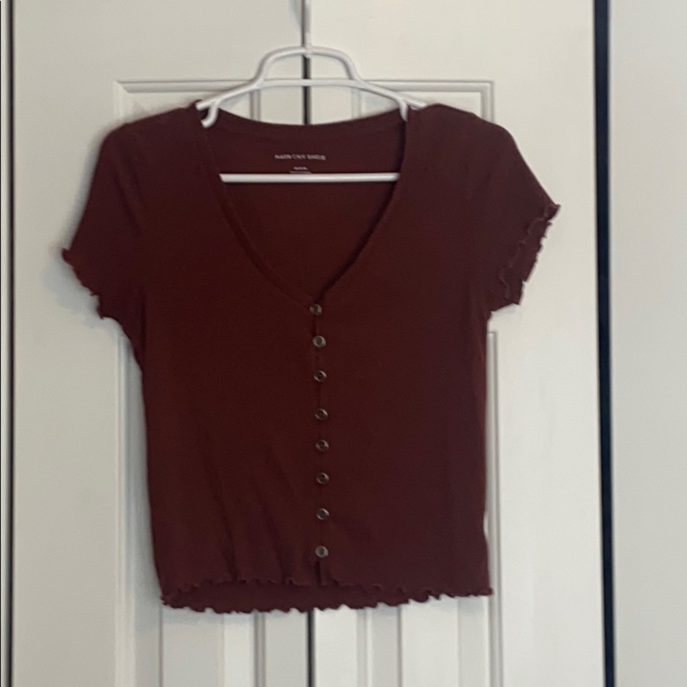 American Eagle crop T-shirt